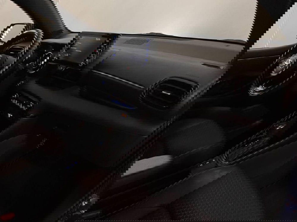 Toyota Yaris Cross usata a Torino (10)