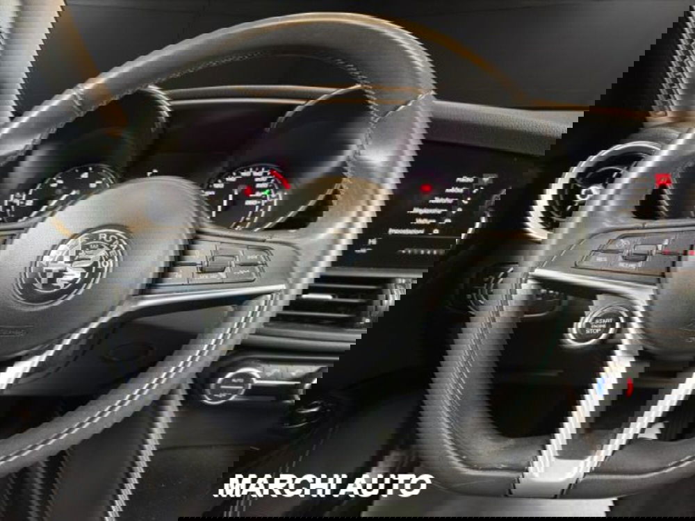 Alfa Romeo Giulia usata a Perugia (13)