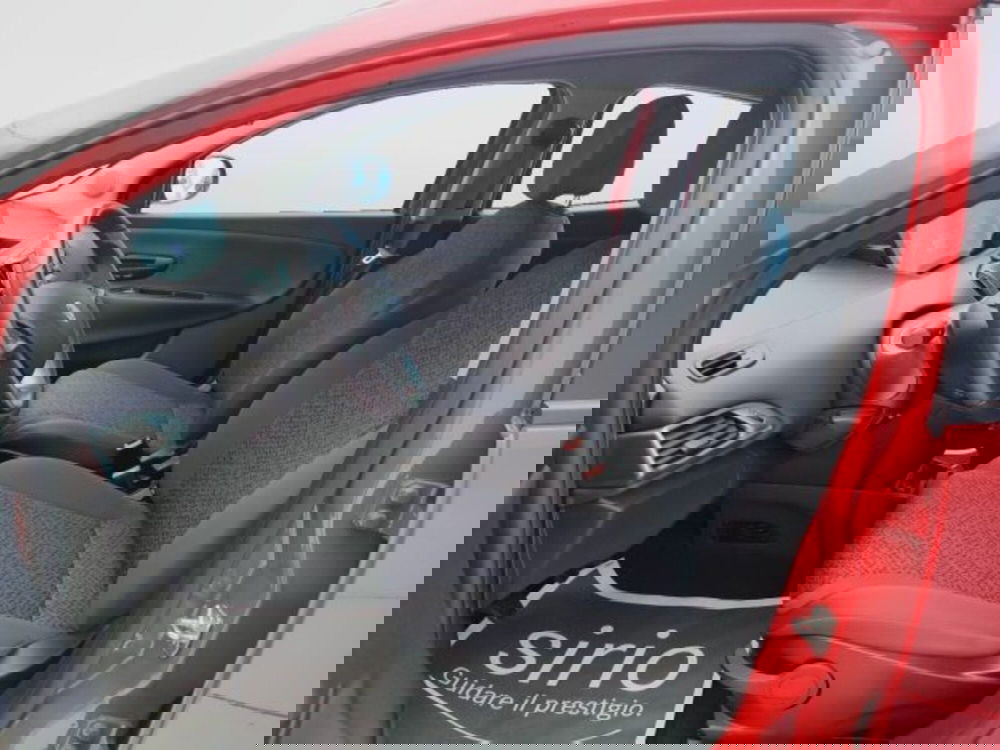 Lancia Ypsilon usata a Teramo (12)