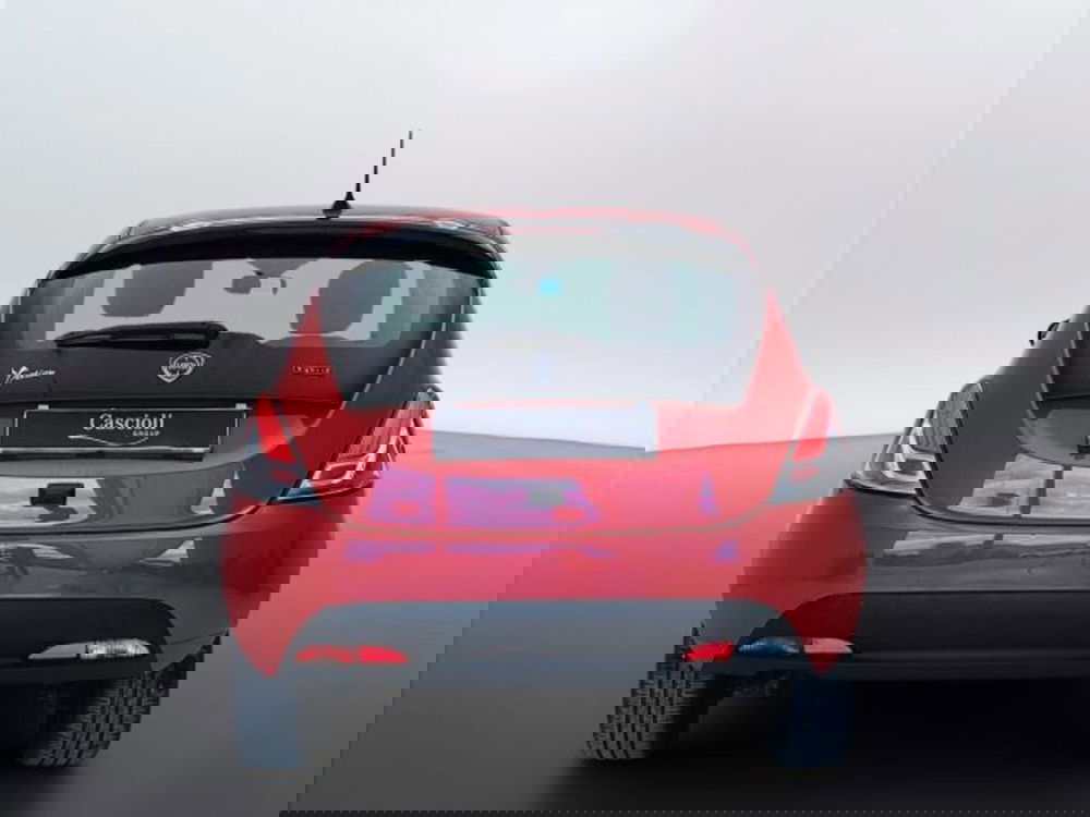 Lancia Ypsilon usata a Teramo (4)