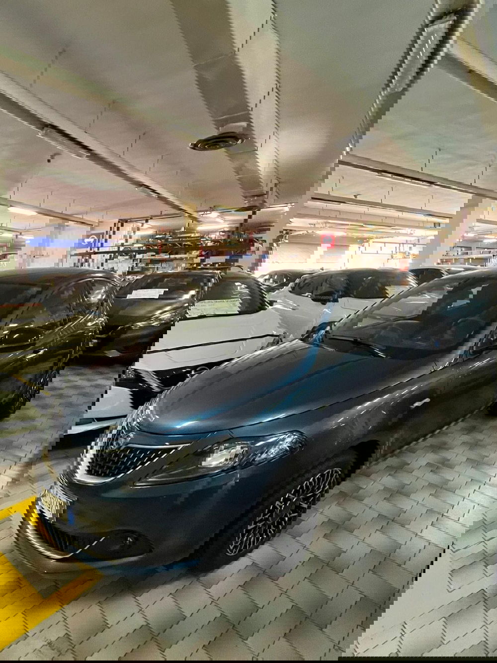 Lancia Ypsilon usata a Cagliari (4)