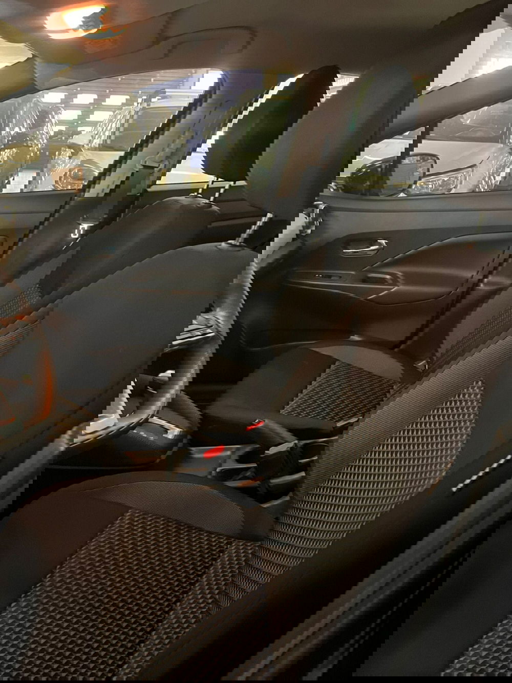 Nissan Micra usata a Cagliari (9)