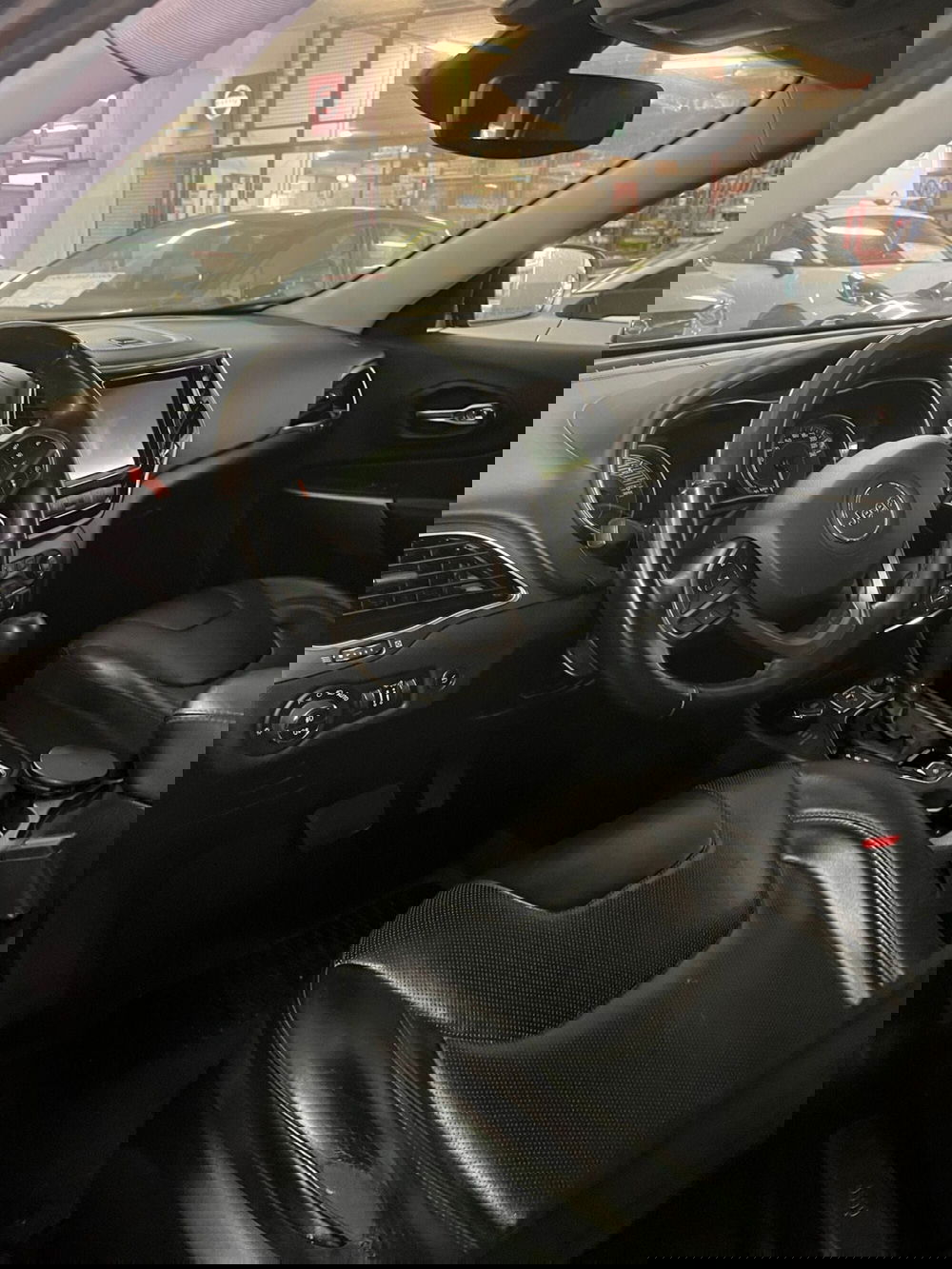 Jeep Cherokee usata a Cagliari (7)