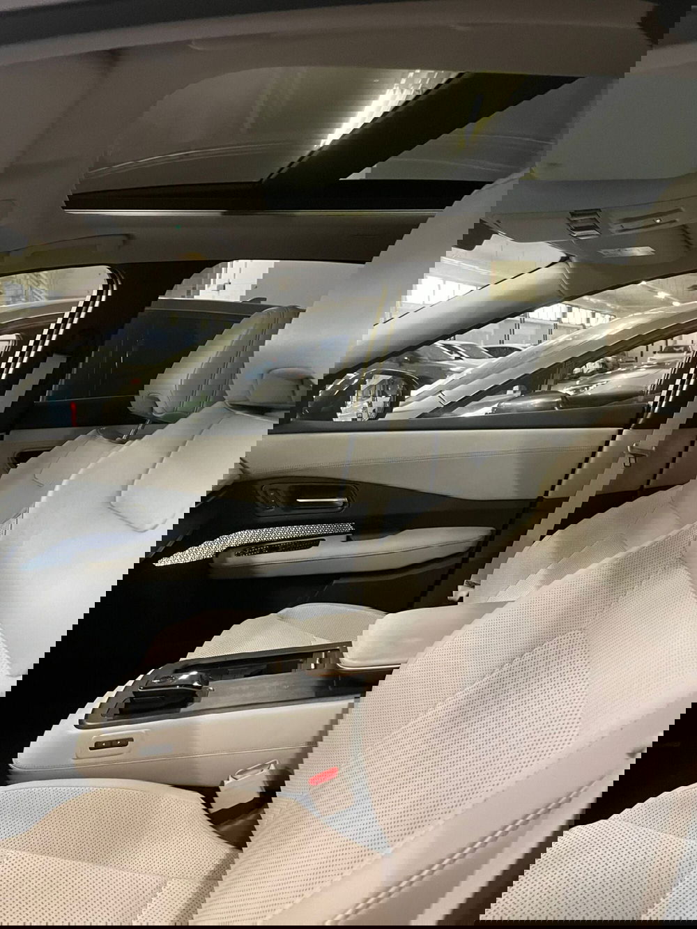 Nissan Ariya usata a Cagliari (8)