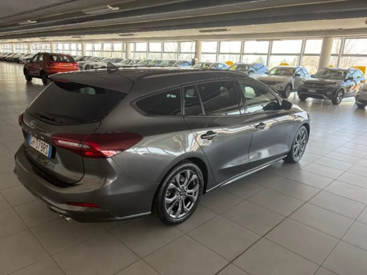 Ford Focus Station Wagon usata a Cuneo (4)