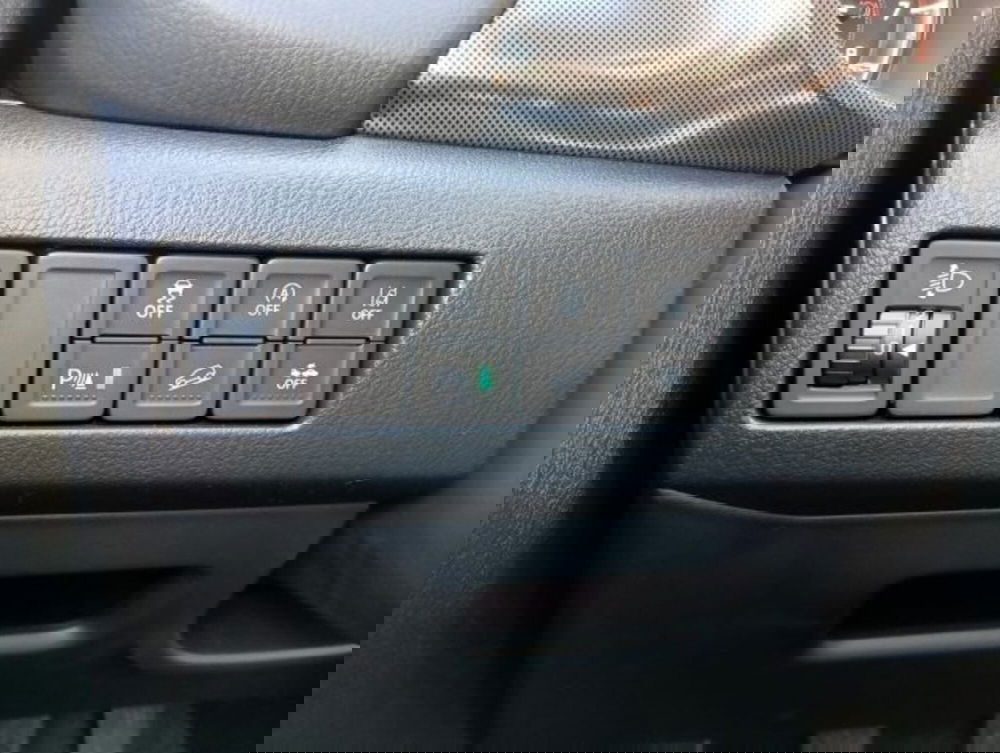 Suzuki Vitara nuova a Brescia (17)