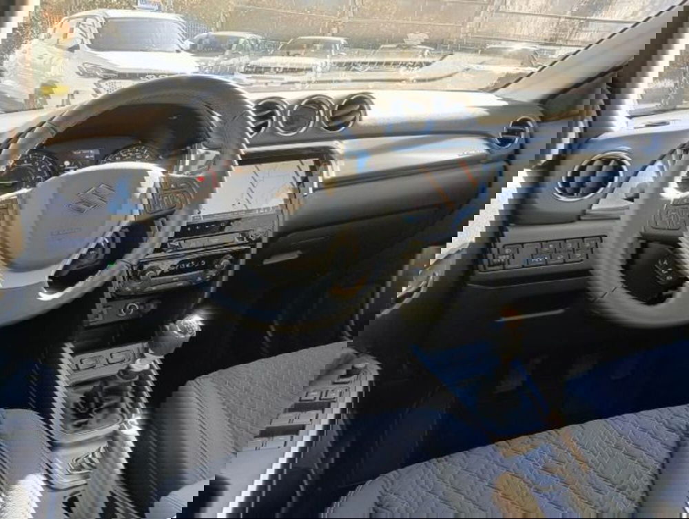 Suzuki Vitara nuova a Brescia (6)