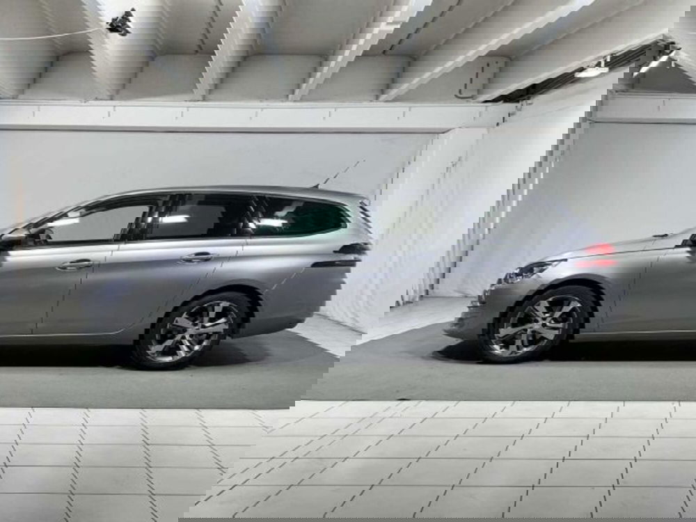 Peugeot 308 SW usata a Sondrio (2)