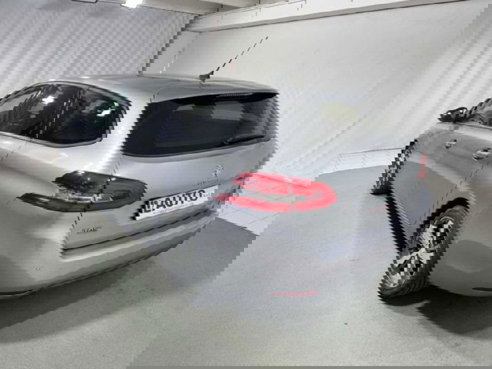 Peugeot 308 SW usata a Sondrio (3)