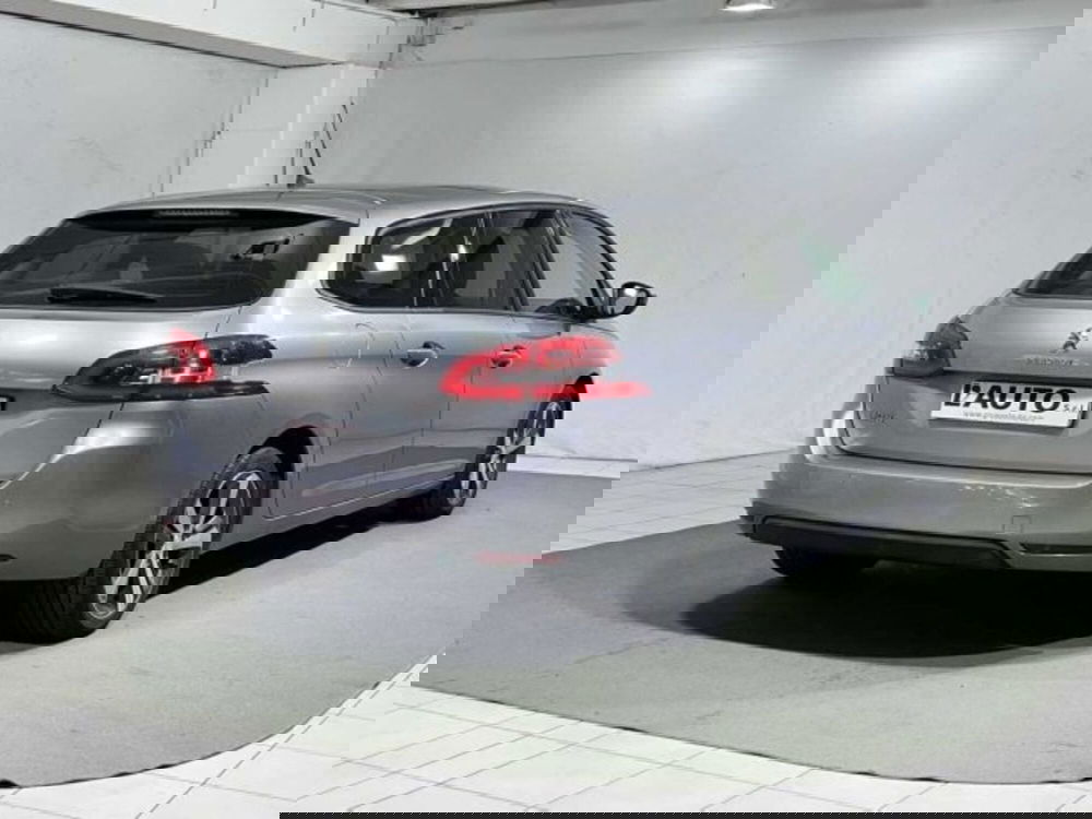 Peugeot 308 SW usata a Sondrio (5)