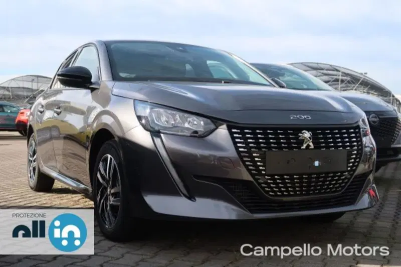 Peugeot 208 nuova a Venezia