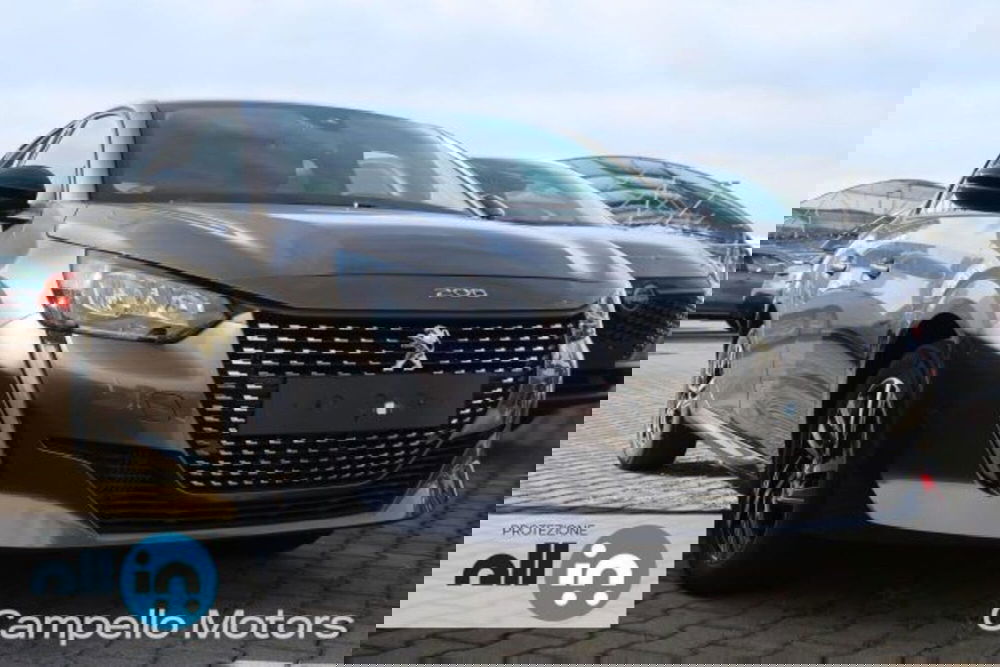 Peugeot 208 nuova a Venezia