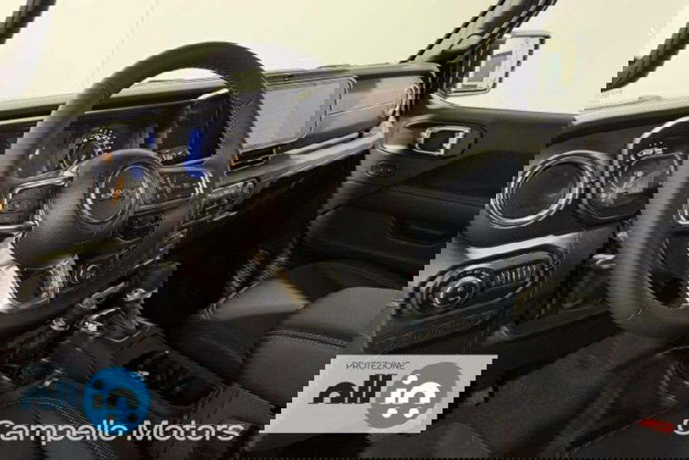 Jeep Wrangler Unlimited nuova a Venezia (11)