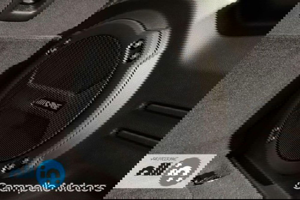 Jeep Wrangler Unlimited nuova a Venezia (16)