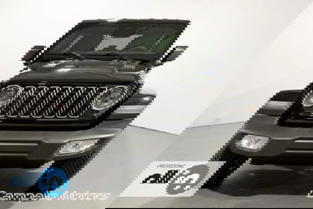 Jeep Wrangler Unlimited nuova a Venezia (2)