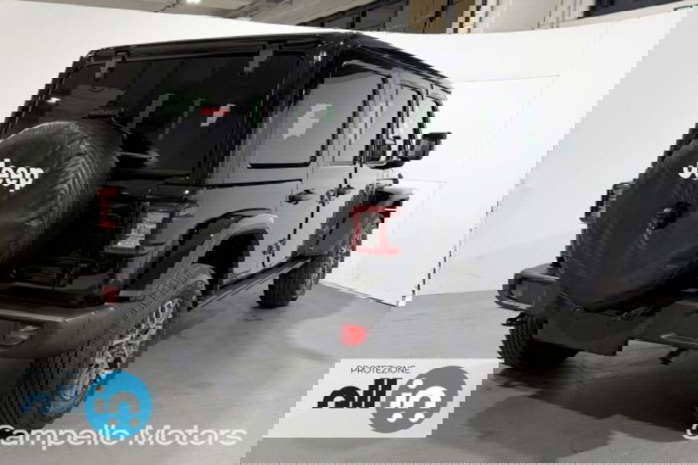 Jeep Wrangler Unlimited nuova a Venezia (4)