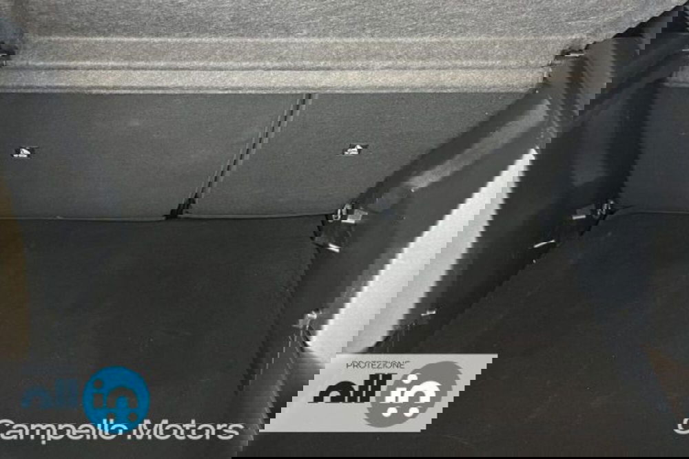 Peugeot 2008 usata a Venezia (17)