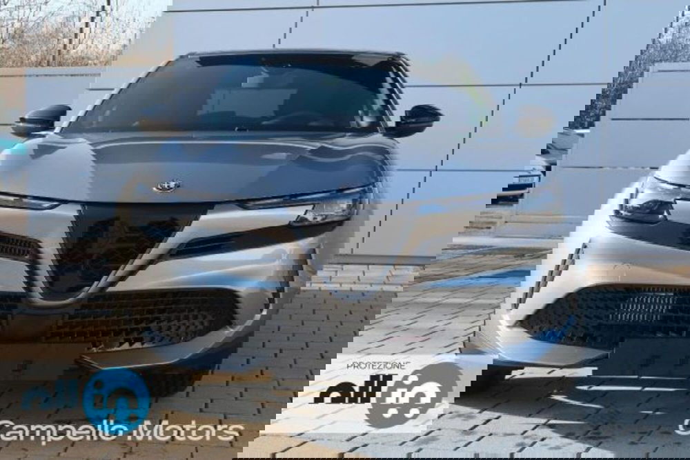 Alfa Romeo Junior nuova a Venezia (2)