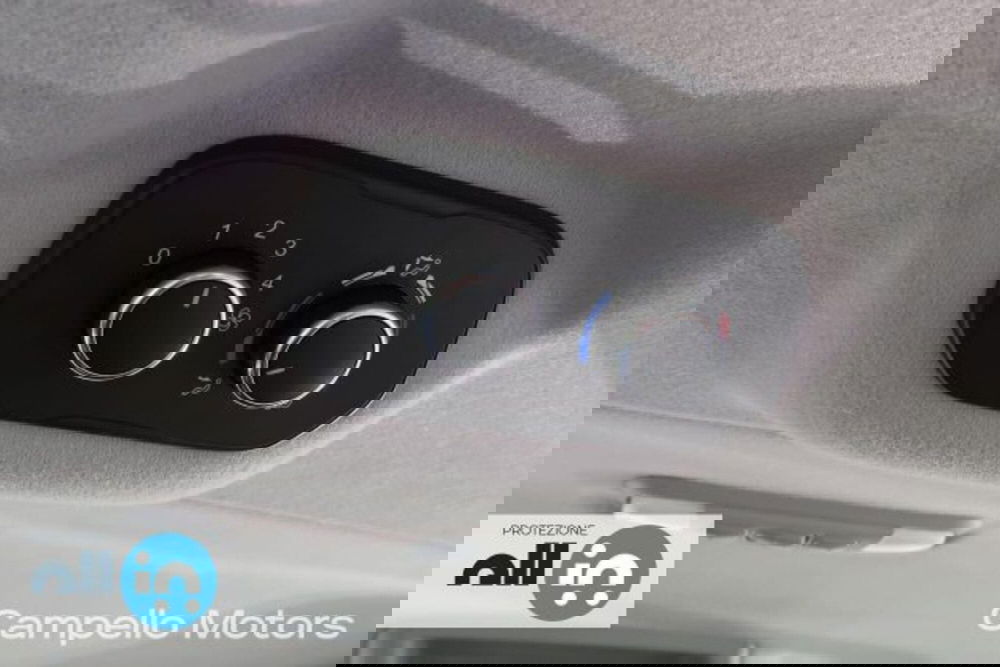 Ford Transit Custom Furgone usata a Venezia (15)