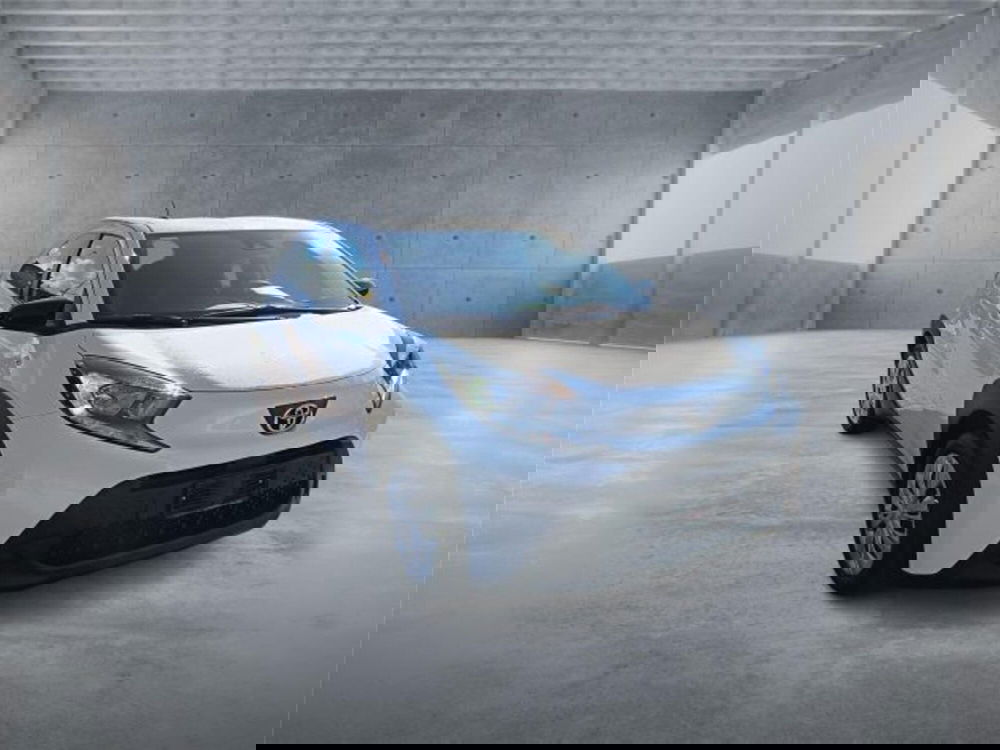 Toyota Aygo X nuova a Bari