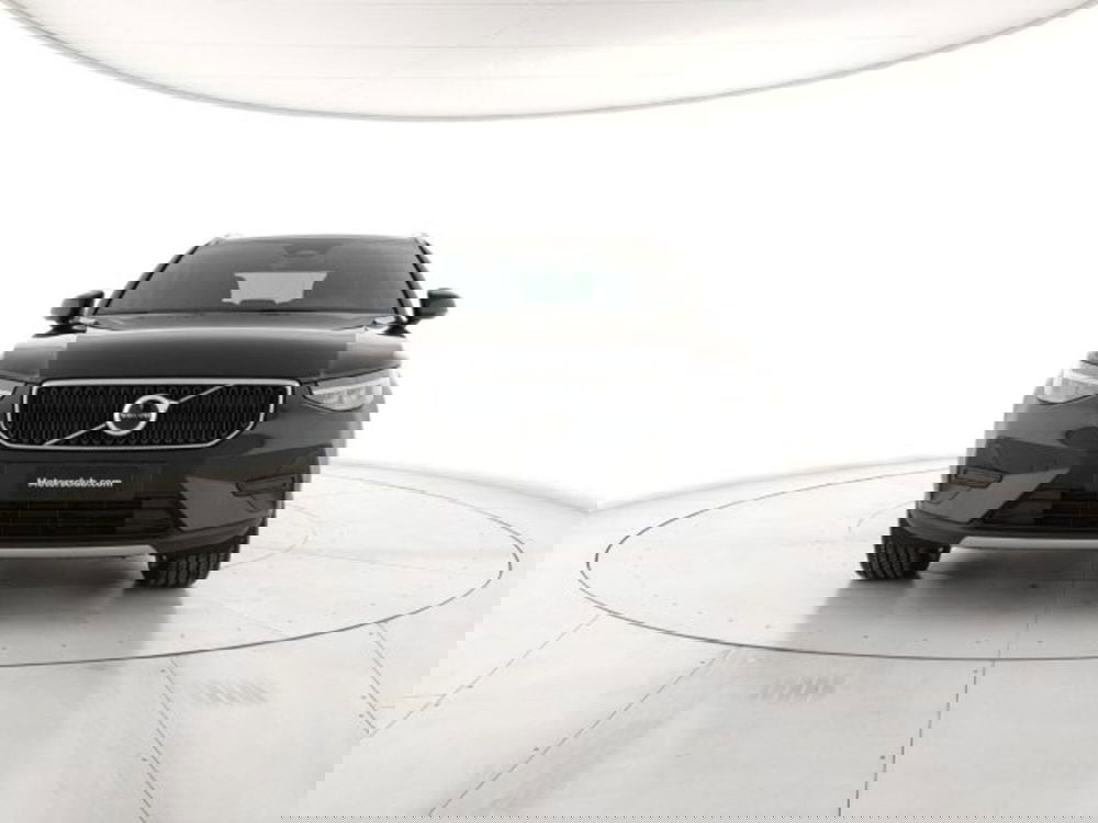 Volvo XC40 nuova a Modena (7)