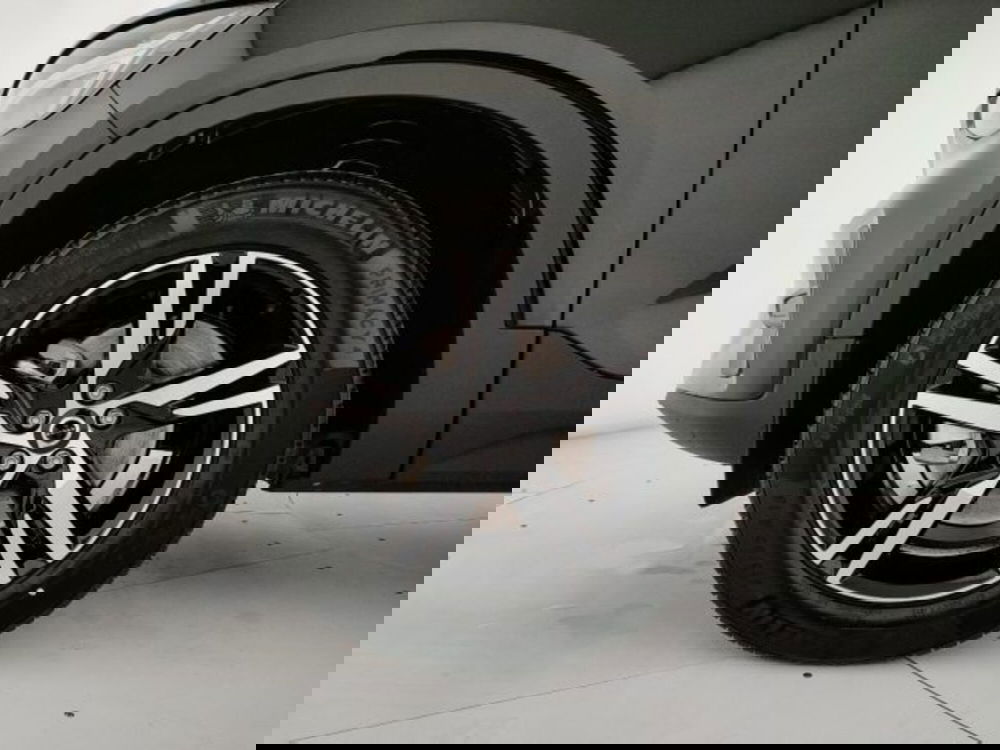 Volvo XC40 nuova a Modena (8)