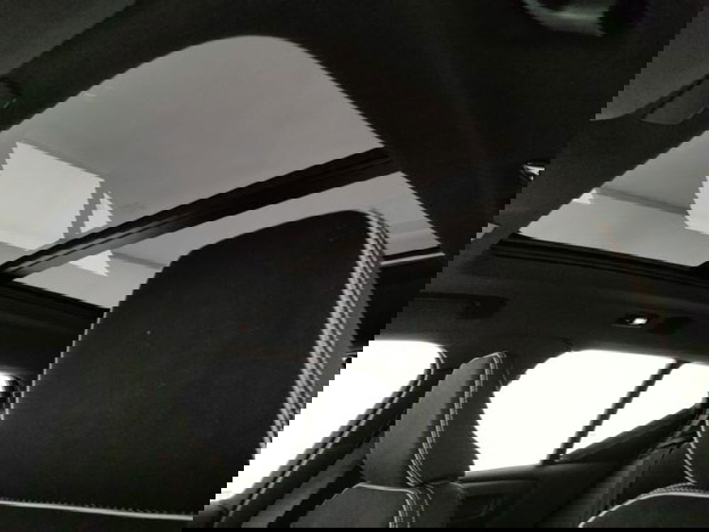 Volvo XC40 nuova a Modena (16)