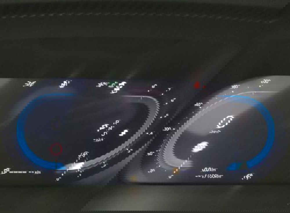 Volvo XC40 nuova a Modena (20)