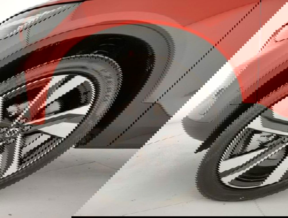 Volvo XC40 nuova a Modena (8)