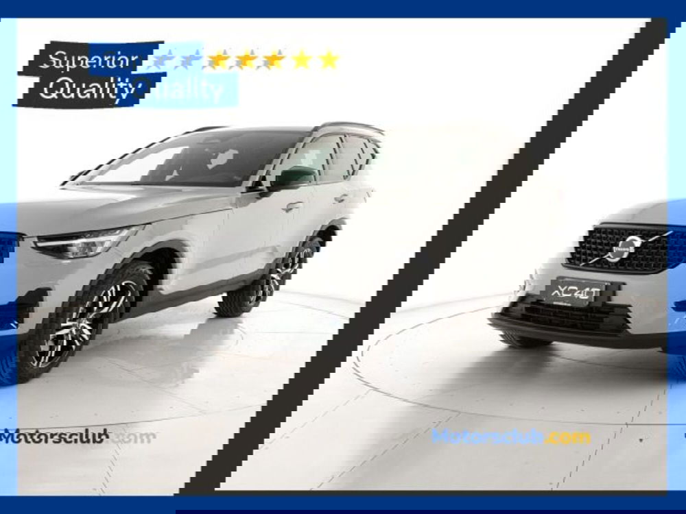 Volvo XC40 nuova a Modena