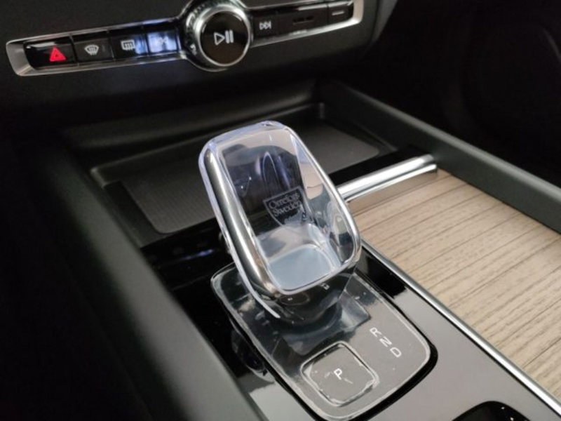Volvo XC60 nuova a Modena (15)