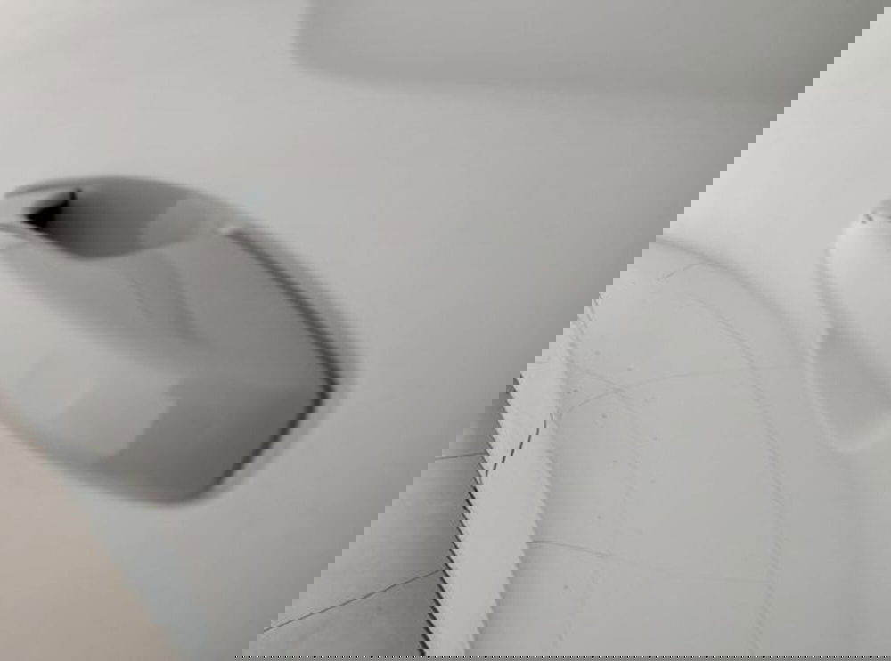 Volvo XC40 nuova a Modena (10)