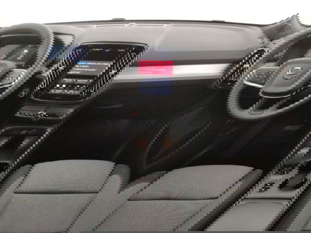 Volvo XC40 nuova a Modena (15)