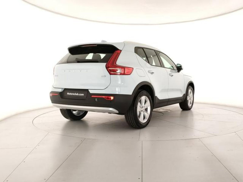 Volvo XC40 nuova a Modena (5)