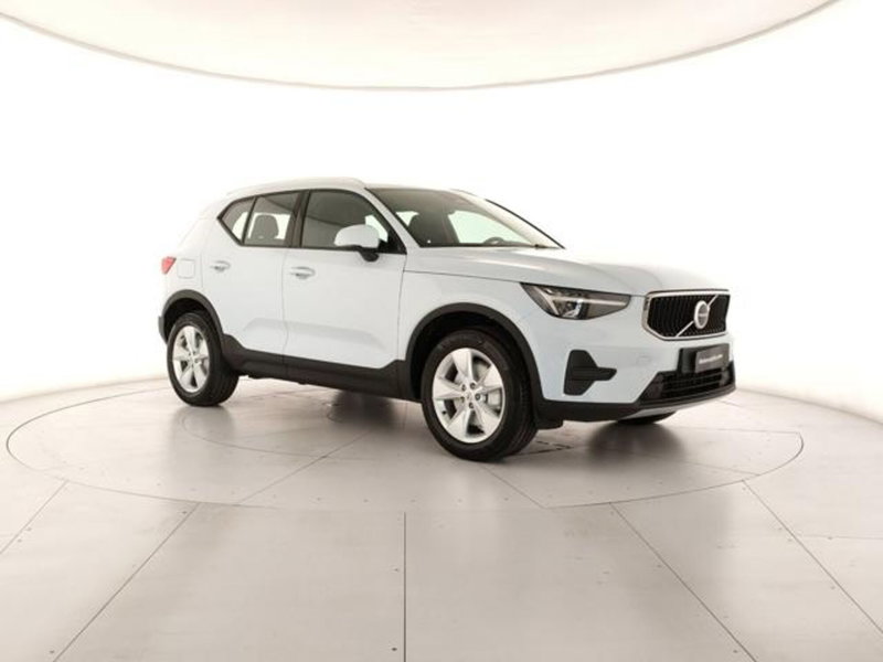 Volvo XC40 nuova a Modena (6)