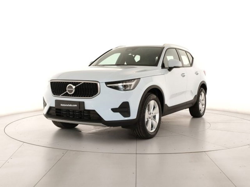 Volvo XC40 nuova a Modena (2)