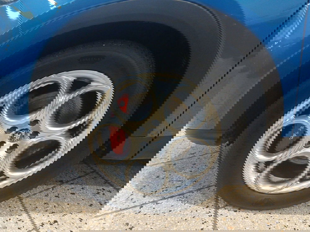 Alfa Romeo Tonale usata a Lecce (12)