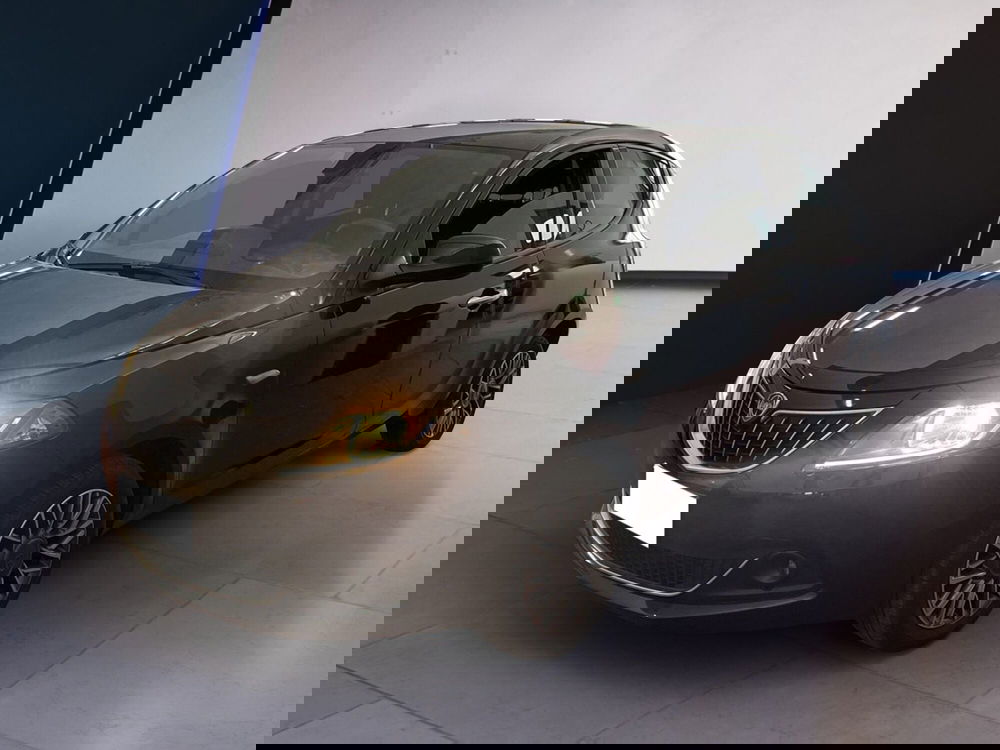 Lancia Ypsilon usata a Torino (3)