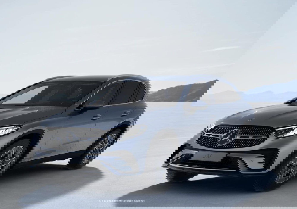 Mercedes-Benz GLC SUV nuova a Bergamo (4)