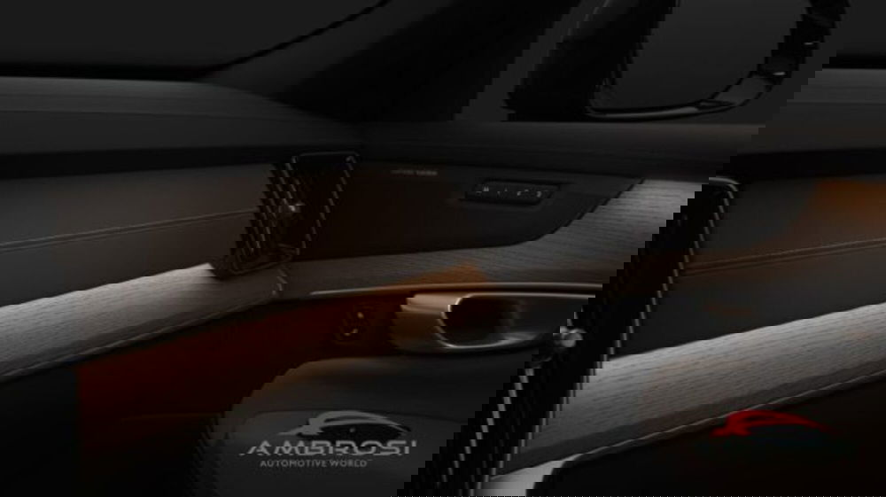 Volvo XC90 nuova a Perugia (15)