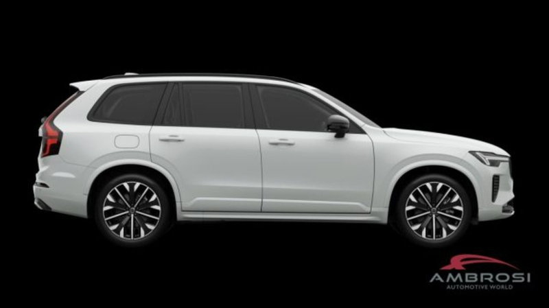 Volvo XC90 nuova a Perugia
