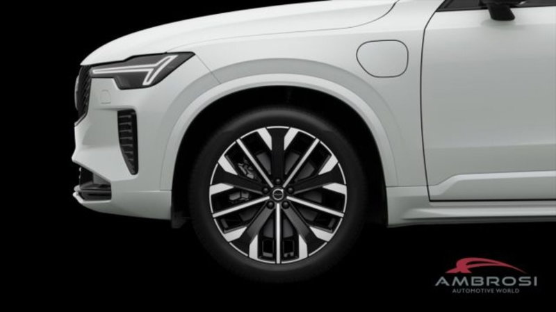 Volvo XC90 nuova a Perugia (4)