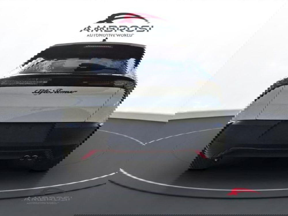 Alfa Romeo Junior nuova a Perugia (8)