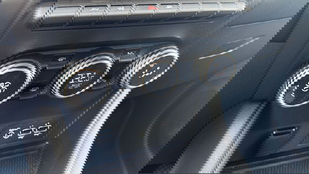 Renault Captur usata a Treviso (18)