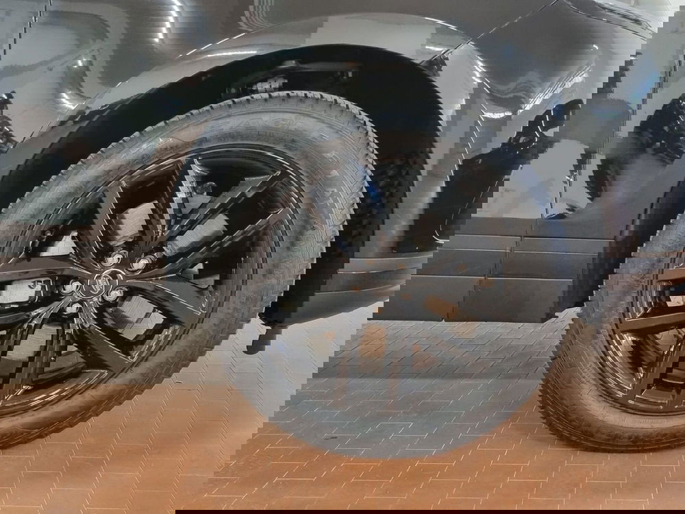 Land Rover Range Rover Velar usata a Brescia (9)