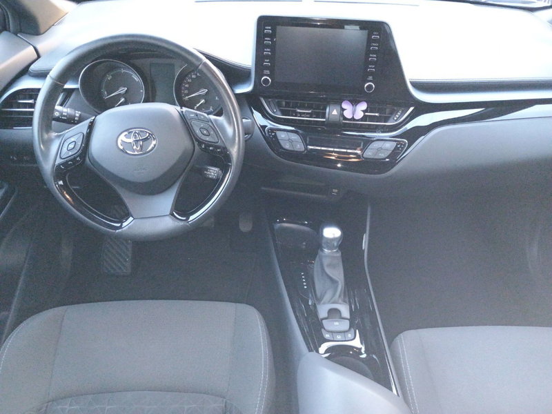 Toyota Toyota C-HR usata a Reggio Calabria (11)