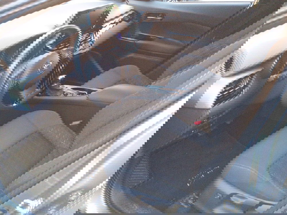 Toyota Toyota C-HR usata a Reggio Calabria (13)