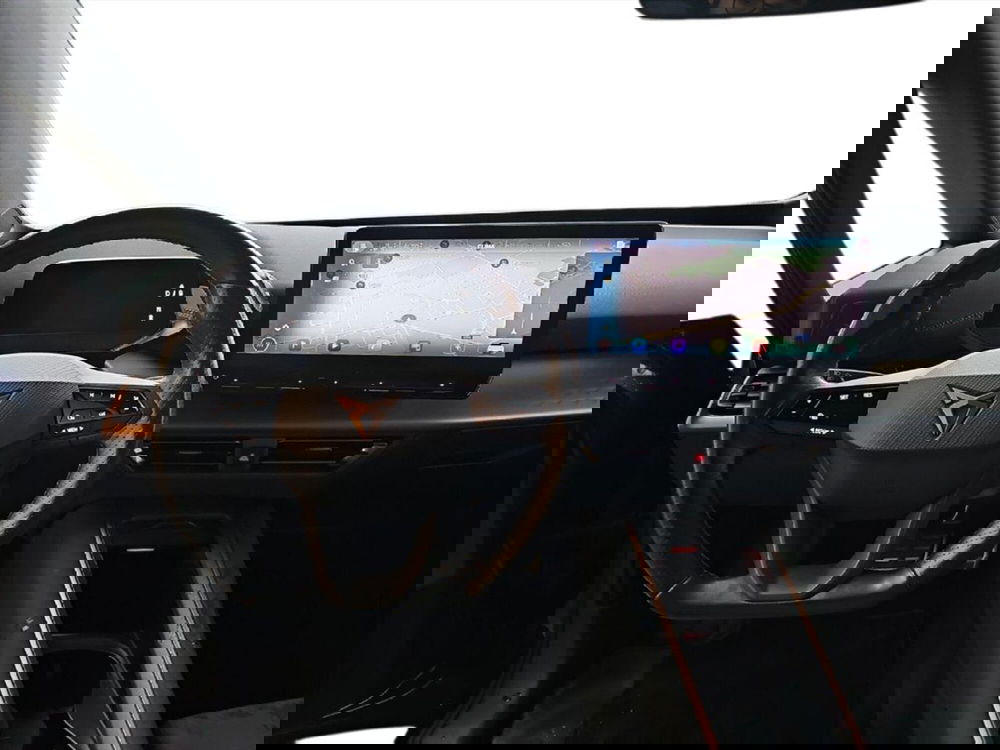 Cupra Born usata a Lecco (10)