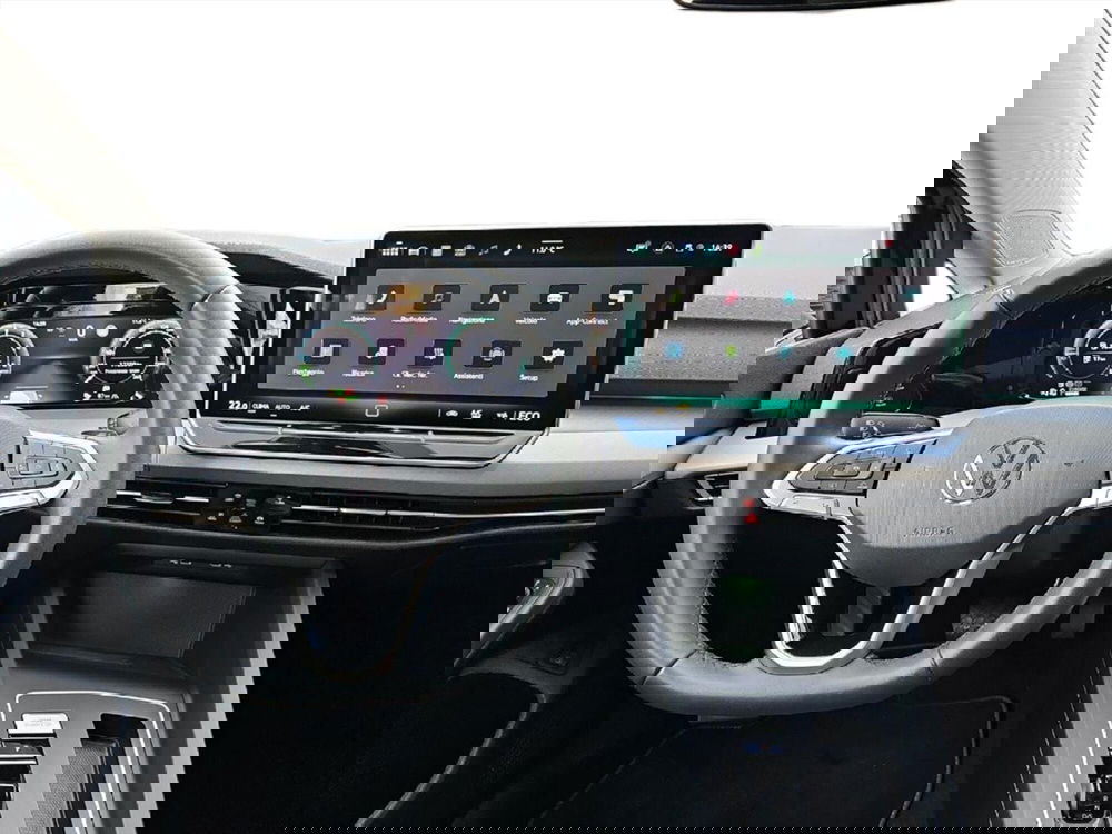 Volkswagen Golf usata a Lecco (9)