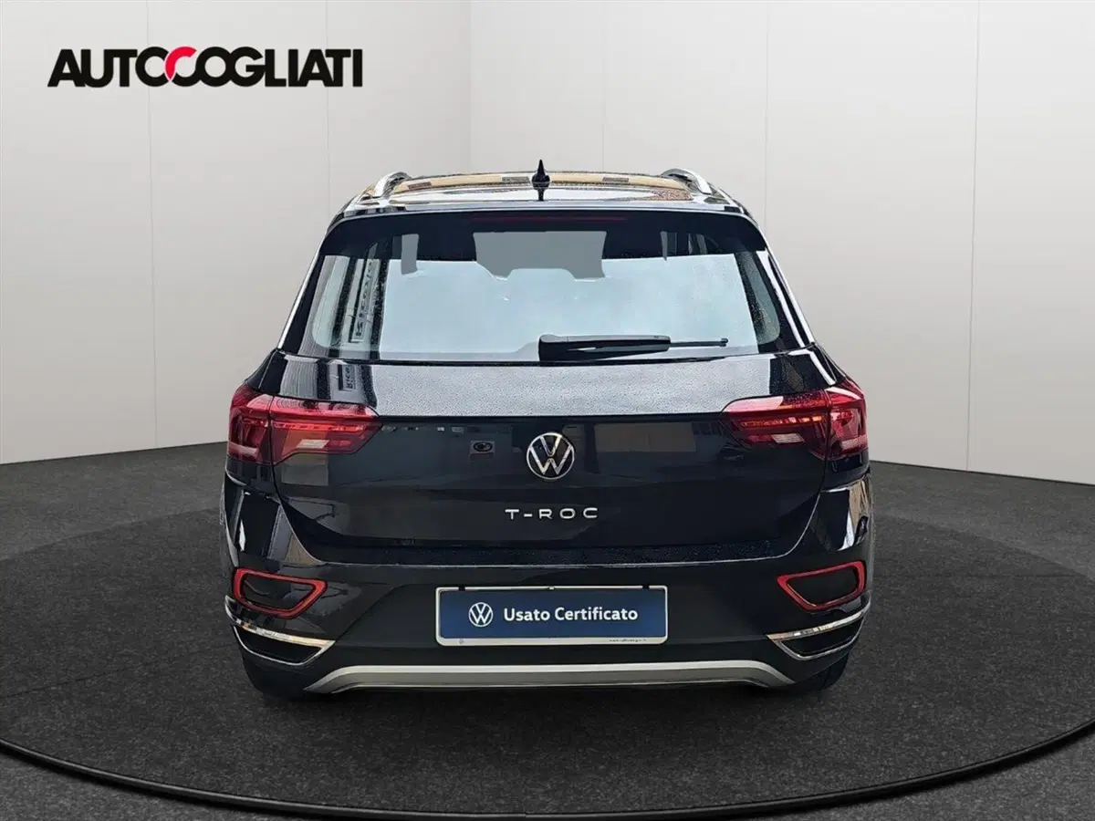 Volkswagen T-Roc usata a Lecco (7)